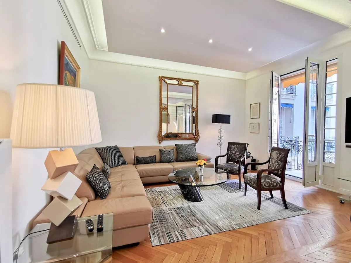 Luxury Baquis Apartment Nice